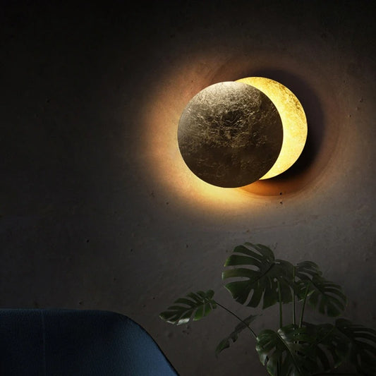 Eclipse Wall Lamp